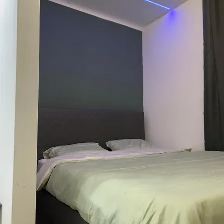 Appartement Ubuntu House - Charleroi Extérieur photo