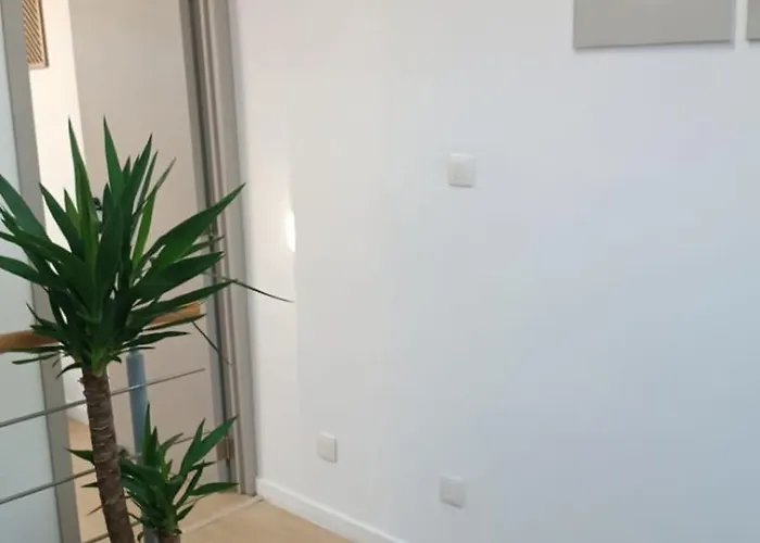 Ubuntu House - Charleroi