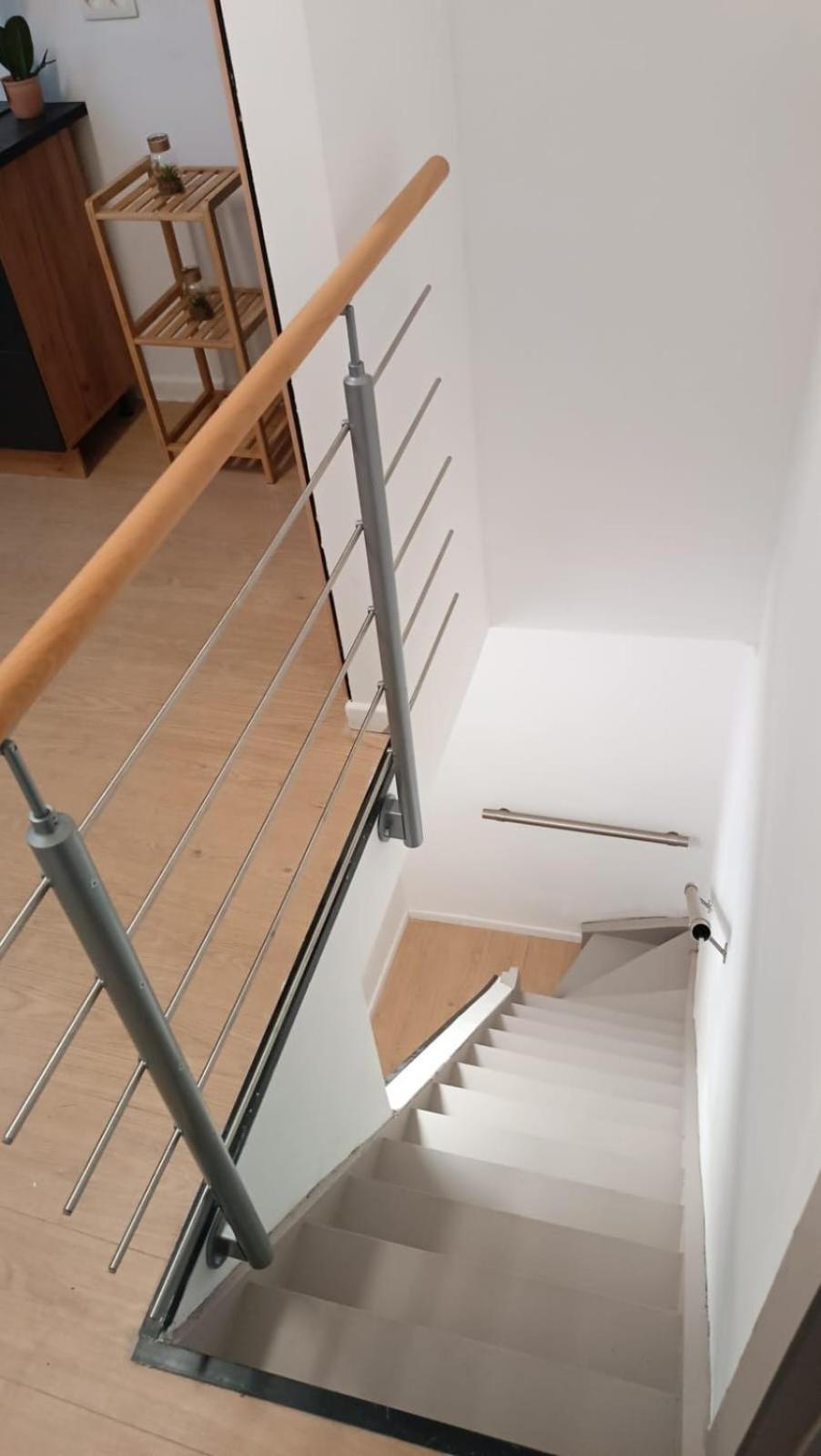 Homestay Ubuntu House - Charleroi