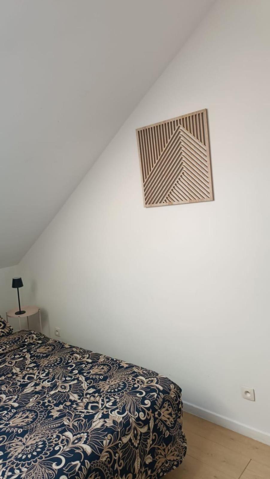 Ubuntu House -
