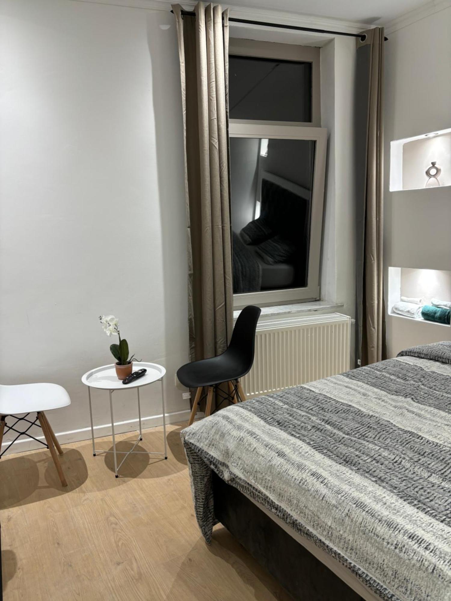 Ubuntu House - Séjour chez l'habitant Charleroi